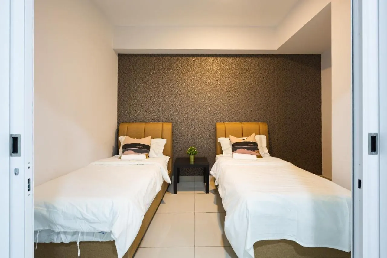 Maritime Suite Apartment By Dwell George Town 0*,