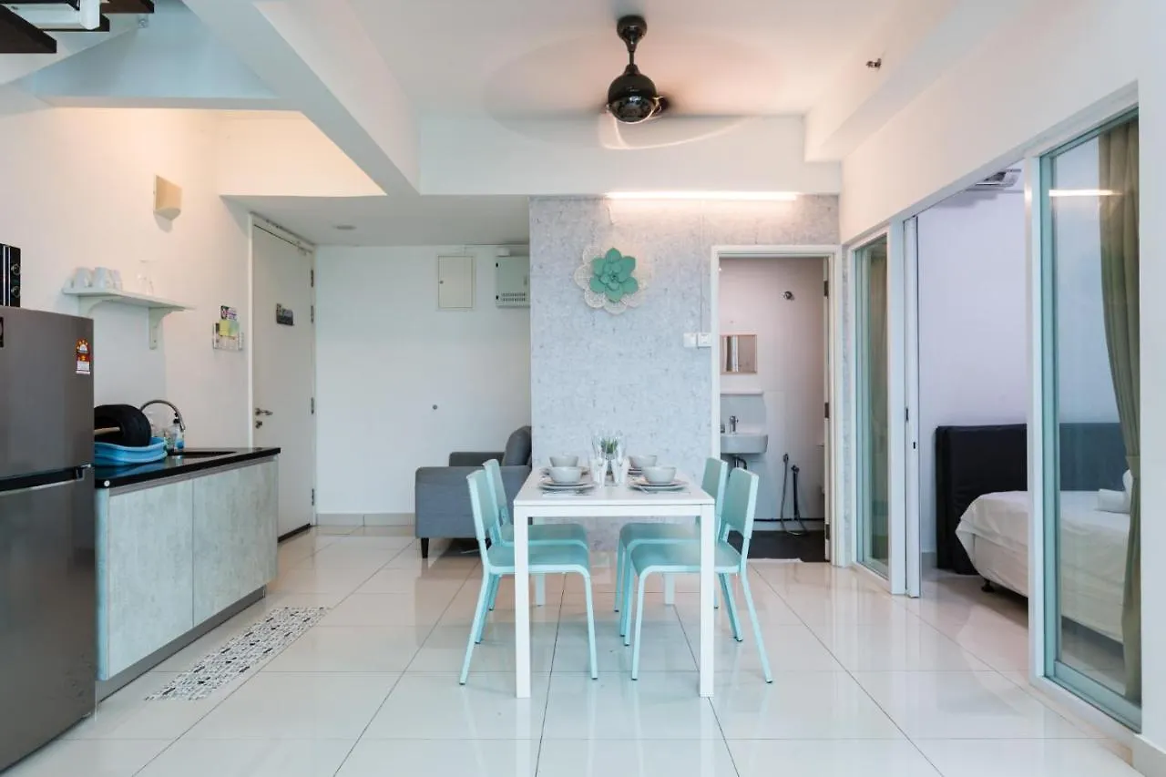 Maritime Suite Apartment By Dwell George Town 0*,