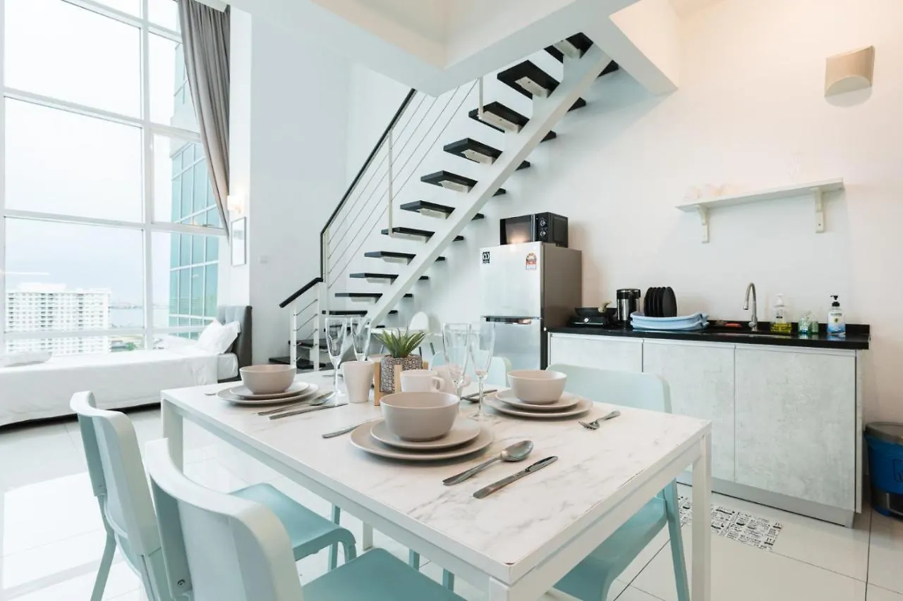 Maritime Suite Apartment By Dwell George Town 0*,